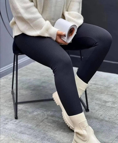 شلوار لگ ورزشی