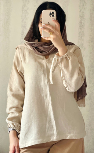 شومیز جلوبسته کرم زنانه عسل استایل