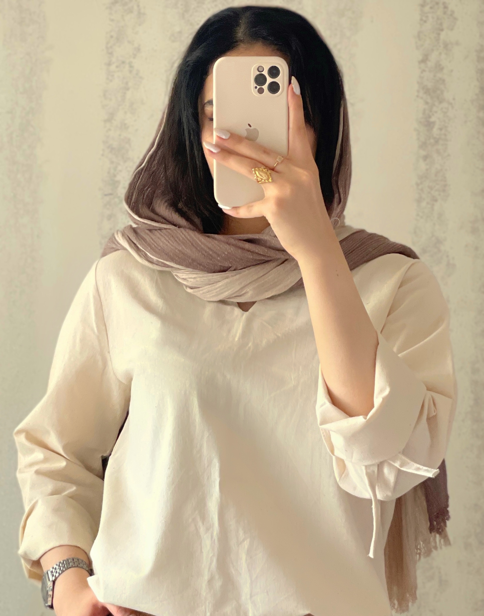 مانتوشومیزی جلوبسته کرم زنانه