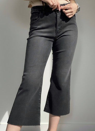 شلوار جین فلر بوت کات دمپا عسل استایل