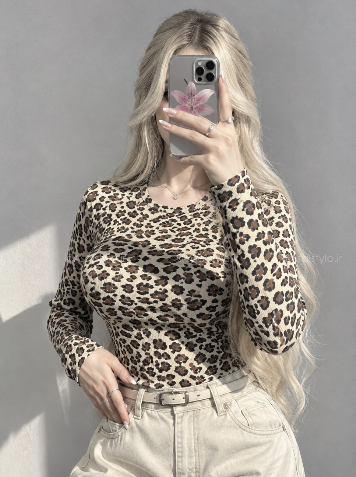 بلوز آستین بلند پلنگی یقه گرد کد ۱۳۲۱